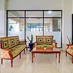 Oyo Life 92735 Apartemen Tamansari Panoramic By Santuy