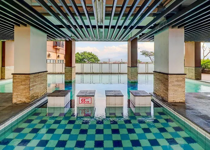 Oyo Life 92735 Apartemen Tamansari Panoramic By Santuy